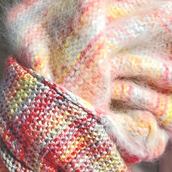 Alpaca Custom Puff Sleeve Sweater Pastel Colors  New - Picture 5 of 9